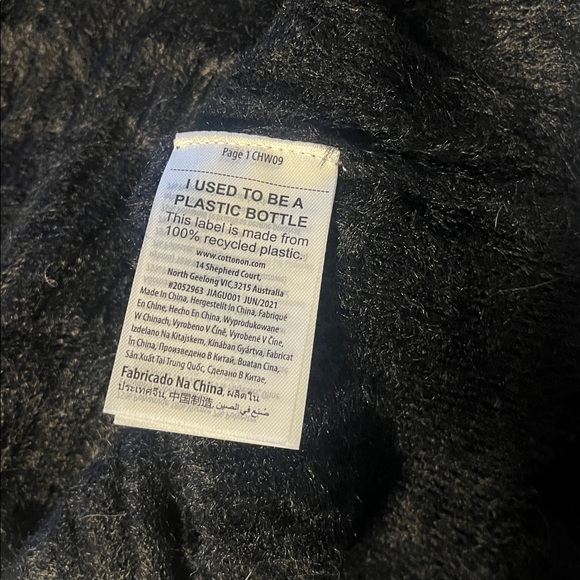 Cotton-On black long sleeve cardigan. - Picture 6 of 6